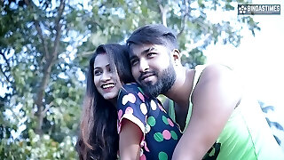 Pati ke chhote bhai apne howdy nai nawalee bhabhi ko amaze karke chodne ka maja luta jab ghar pe bhaiya nahi tha