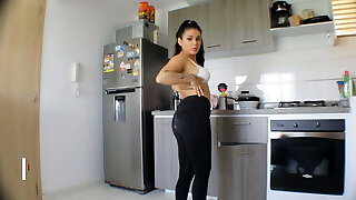 Oh! Stepmother, you have a hole in your pants - porn in Spanish