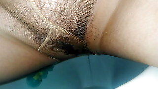 Black Countess No time to take off the tights Through di tights pissed BBW Milf from Bavaria