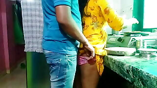 frau hat ehemann in der küche sehr schön gefickt