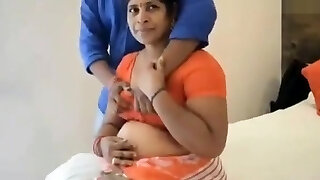 Indian mom fuck with teen boy in motel room