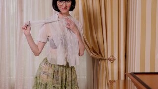 You can see through my miniskirt