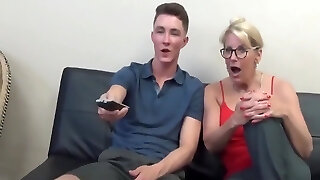 Witnessing Porn With Aunty