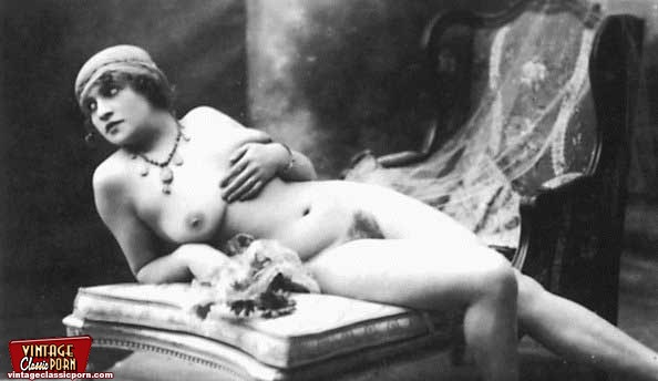 1920 Vintage Hairy Nude - French vintage ladies nude
