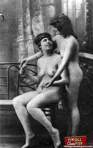 Vintage lesbian nude chicks