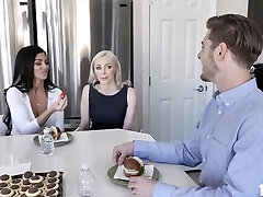Melissa Watches The Sexy Blonde Milf Natasha And Gets S