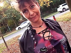German anna come in boobs milf public pick up outdoor date in Park