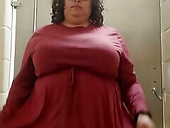 BBW Mastubates with Stall Door Open in Common Bathroom