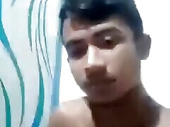 Bangladeshi Copula Vloger Toha bf mom washing uniforms masturbation
