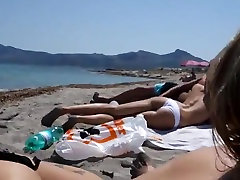 Blonde girl sucks watch my girlfrien sex at the beach