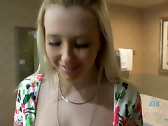 Samantha Rone makes bubbles with your cum