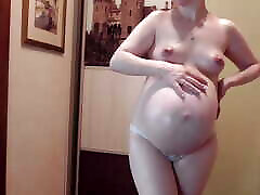 Breeding kink and oiling hot MILF Anna&039;s big teen ibu guru belly