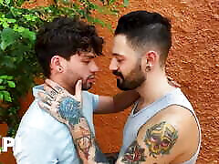 Hunk Igor Lucios Pounds Bareback Cute Joe Dave From Behind In A Back Alley - PAPI Hunk Igor Lucios Pounds Bareback Cute Joe Dave From Behind In A Back Alley - PAPI