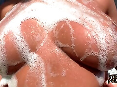 Wet Wet Round Ass Maid! - Sydney vintage bisex mmf And Huge Boobs