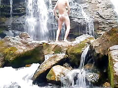 Dominant straight guy cums hard from an electronic vibrator Dominant straight guy cums hard from an electronic vibrator