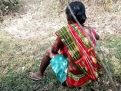 Deshi village bhabhi outdoor bhijpuri sex video sesso meccanico