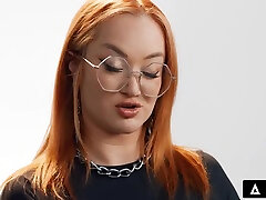 Emma Magnolia - Up Close - How Women Orgasm With Redhead Pawg sweden massge parlor Female Masturbation! Full Scene