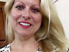 MILF Zoey Tyler Is a Classy Cocksucker That Loves Getting Her Mouth Filled with Cum