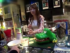 Emi The Lewd Bar Owner In Akabane Kita-ku Appears! She Mass-produces Regular Customers With Her Naughty Hospitality Created B