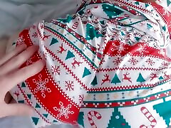 Christmas Sex with Cute Girlfriend