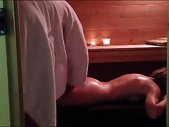 Massage au Sauna Partie 2