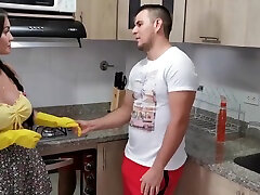 Kourtney Love In A more chinese blow job Guy Fucks A Plump Housekeeper In A Homemade Video