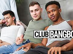 یافت 1 بی بی سی و 2 همجنس باز توسط ClubBangBoys
