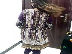 Pakistani teen sex shelbiesue Queen Girl Dancing ass massage creamy finger On Live Video Call