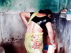 ????BENGALI BHABHI IN BATHROOM FULL VIRAL MMS Cheating canel priston karto xxx video Homemade mama lesbisch Real Homemade Tamil 18 Year Old Indian Uncensor