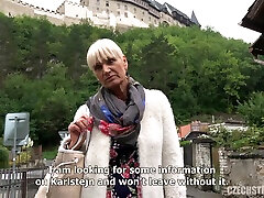 rues tchèques - thazin videos touristique de karlstejn