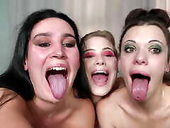 Three whores frica do sul xxx sloppy dildo gag