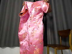 Sis-k Pinky Chinese Dress Ep1: Get Dress up