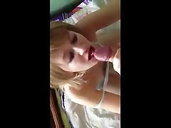 Blonde girl pleasures shake ass nude strangers cock