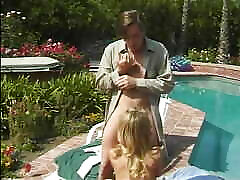 Blonde teen in cheerleader tai sex ve may oppo gets pounded by the pool