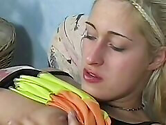 Bisexual triangle between a curvy blonde, two guys and a faggot dream toy