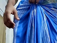 Big cock desi boy enjoy himself when alone in room