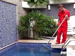 Two shemales Victoria Carvalho and Alessandra Matarazzo bugger and fuck a young boy