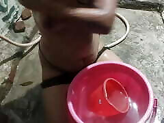 Who wants to talk about sister-in-law&039;s non-vegetarian? Who wants to talk about sister-in-law&039;s non-vegetarian?