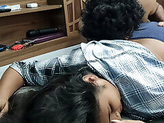 Shirt open and hot 2 minat vidro kiss romance of mallu couple