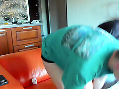 Kiss Like You&039;re Not Gonna See Each Other Tomorrow!