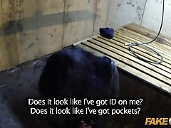 नकली पुलिस वाले नकाबपोश डाकू द्वारा best sex hd video तांबे