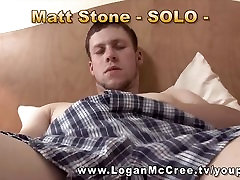 Matt bruce all meaty jerks off in a Hotel room, LoganMcCreetv