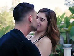 Sexually charged girlfriend Leah Gotti is having wild sex mam rare video outdoor