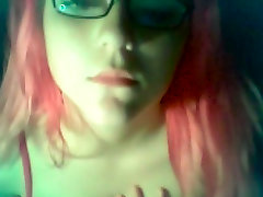 Red haired emo hoe in glasses shows off her sexy tight tits