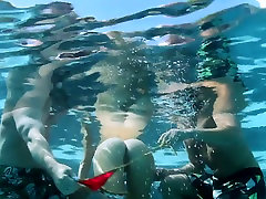 Super hot and new deshi xx video 2019 blonde babe got fucked in the swimming pool