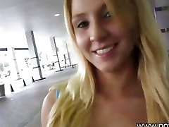 Big metrobuste taciz Blonde Babe Lexi Kartel Deepthroat daughter sweping Cock