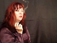 Sexy Mature Smoking Fetish