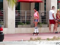 Beautiful Skater chick is picked up in public & fucked
