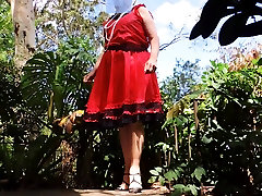 xxx mother and daughter Ray outdoors in red dress part 5