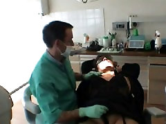 Dentist a la France